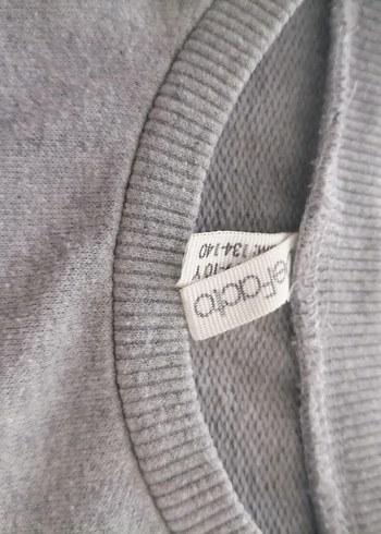 Defacto marka. Gri Payetli Sweatshirt. İyi durumda. - Görsel 2