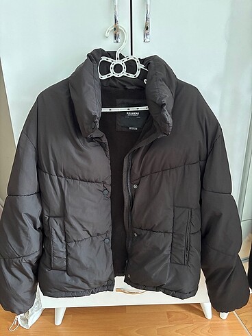 Pull&bear içi polarlı siyah mont