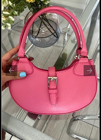 Pembe Çanta 