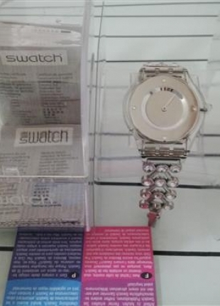 diğer Beden çeşitli Renk Swatch taşlı saat