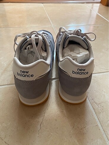 41 Beden New Balance 373 yeni etiketli spor ayakkabısı