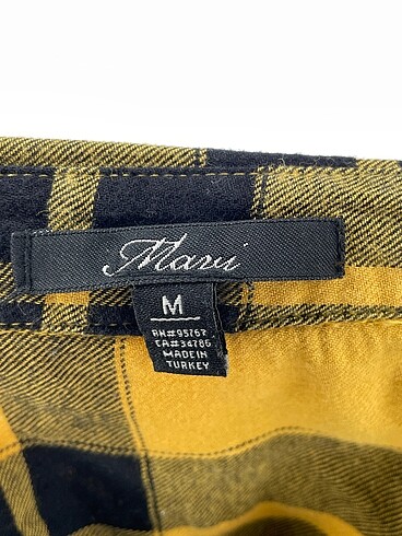 m Beden çeşitli Renk Mavi Jeans Gömlek %70 İndirimli.