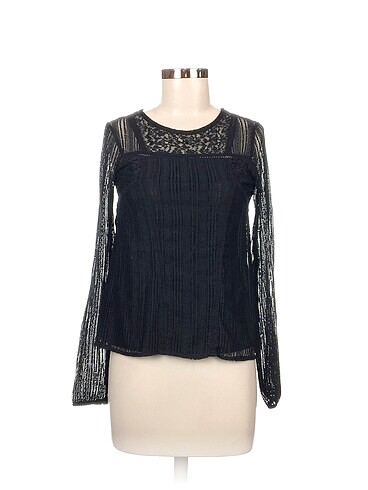 Bershka Bluz %70 İndirimli.