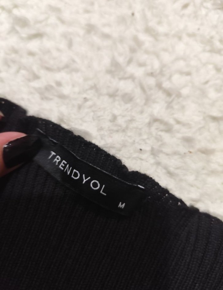 Taşlı Siyah Üst - Görsel 2