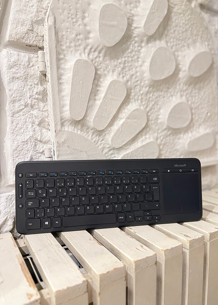 Microsoft N9Z-00017 kablosuz klavye - Görsel 3