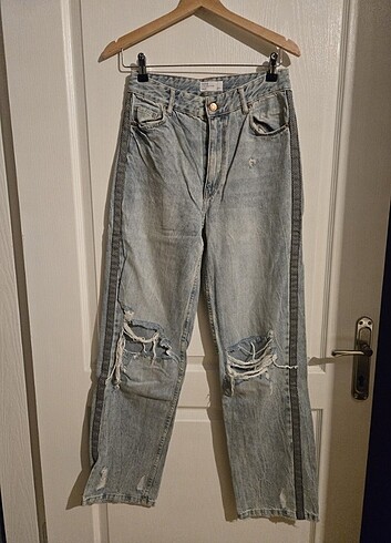 Bershka dizi yırtık wide leg jean