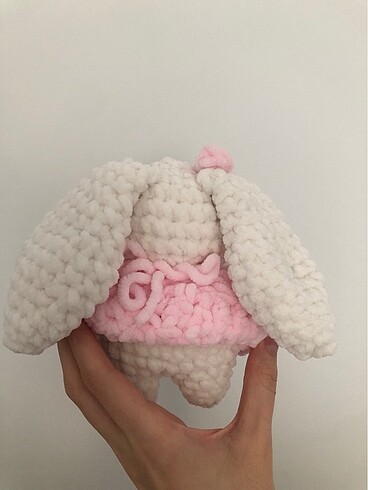 Diğer Amigurumi tavşan