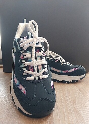 Skechers D'Lites the original 