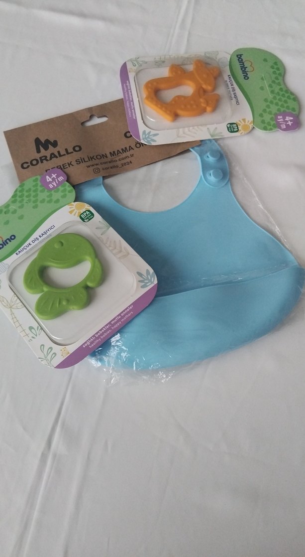 Corall Silikon Mama Önlük Diş Kaşıyıcı - Görsel 2