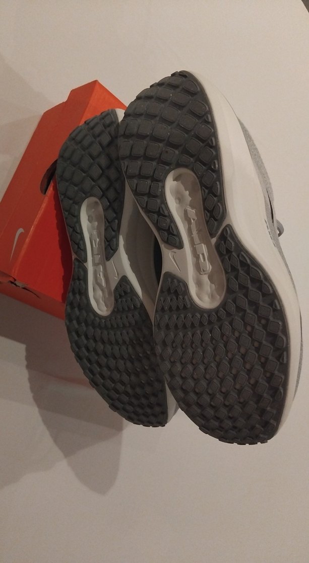 Nike Kadın Koşu Spor Ayakkabısı - Görsel 2