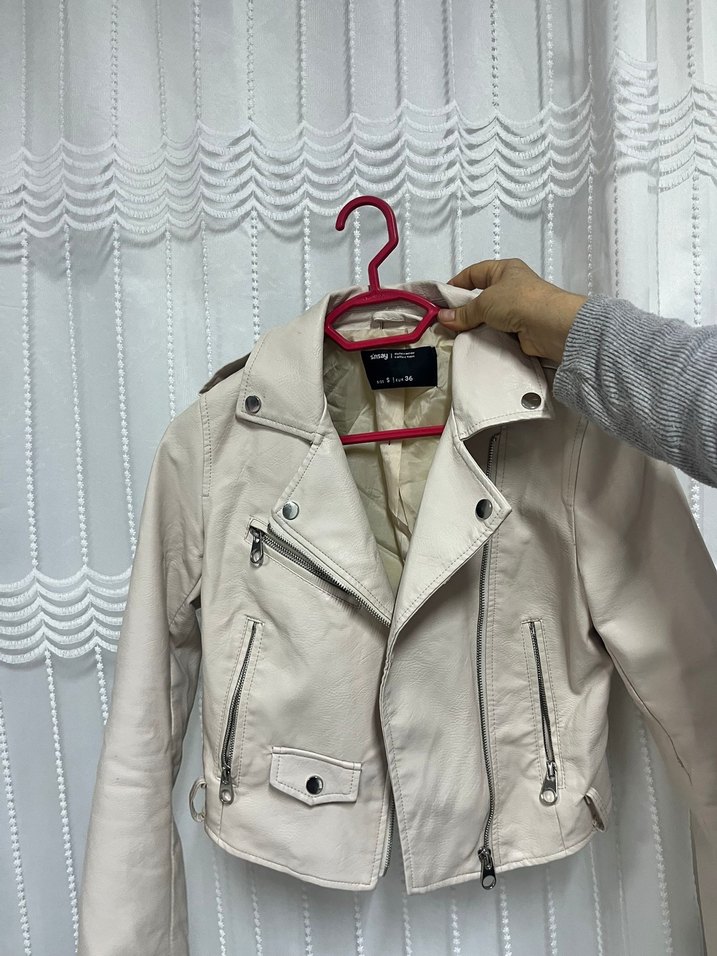 Bej Parlak Deri Kadın Ceket - Görsel 2
