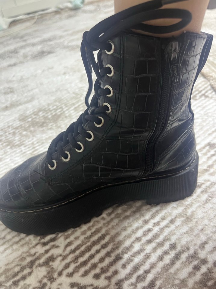 Siyah Deri Platform Topuklu Kadın Bot - Görsel 3