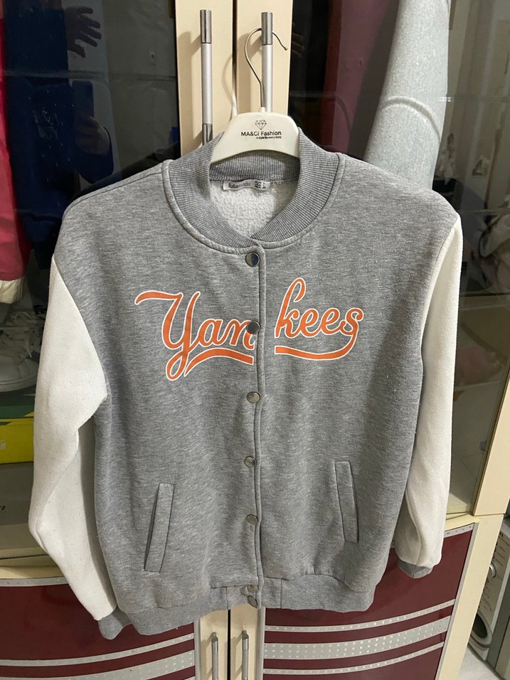 Gri Düğmeli Uzun Kollu Kadın Ceket - Görsel 3