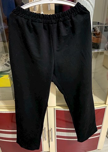 Siyah Kadın Midi Esnek Kumaş Pantolon - Görsel 2