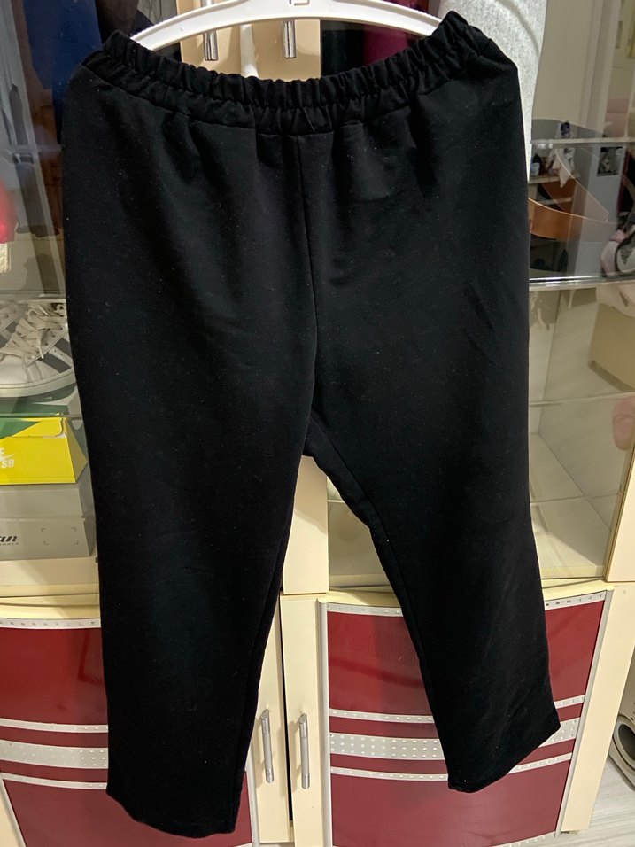 Siyah Kadın Midi Esnek Kumaş Pantolon - Görsel 2