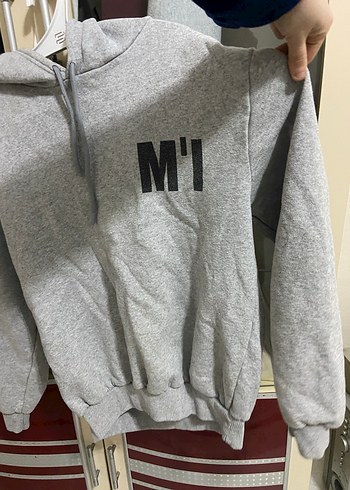 Gri Kapüşonlu Baskılı Kadın Sweatshirt - Görsel 2