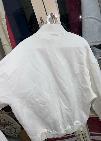 Kadın Beyaz Fermuarlı Sweatshirt - Görsel 3