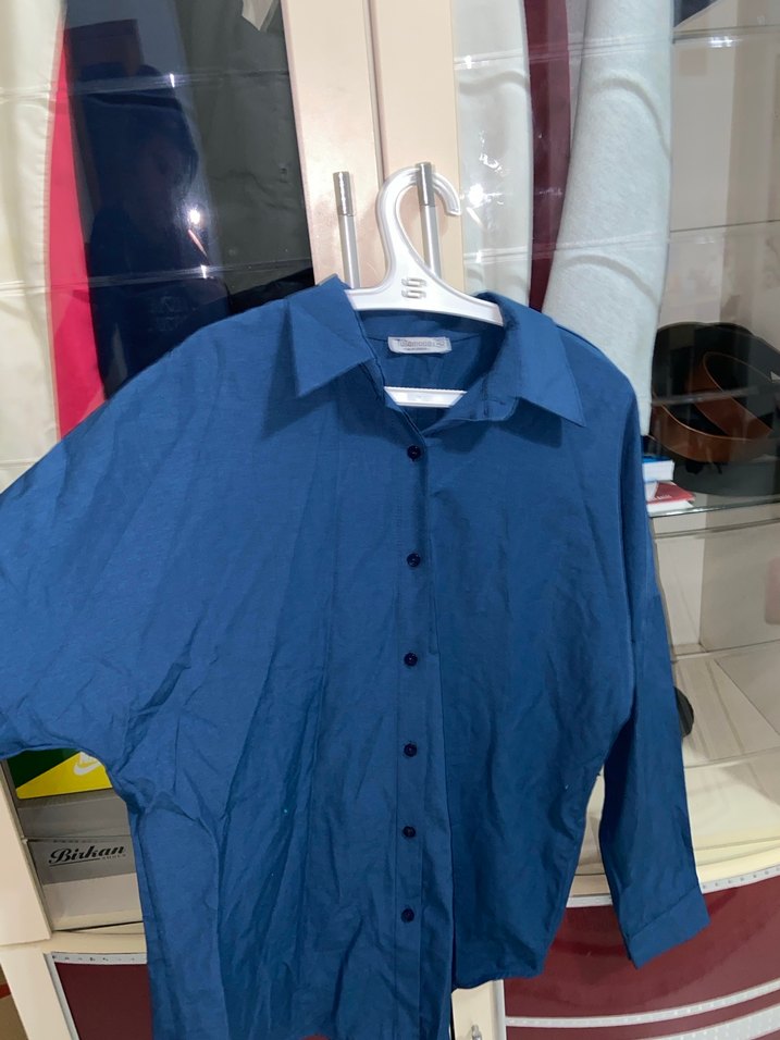 Lacivert Düğmeli Keten Kadın Gömlek - Görsel 5