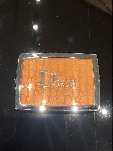 Dior Rosy Glow Blush 004 Coral Allık