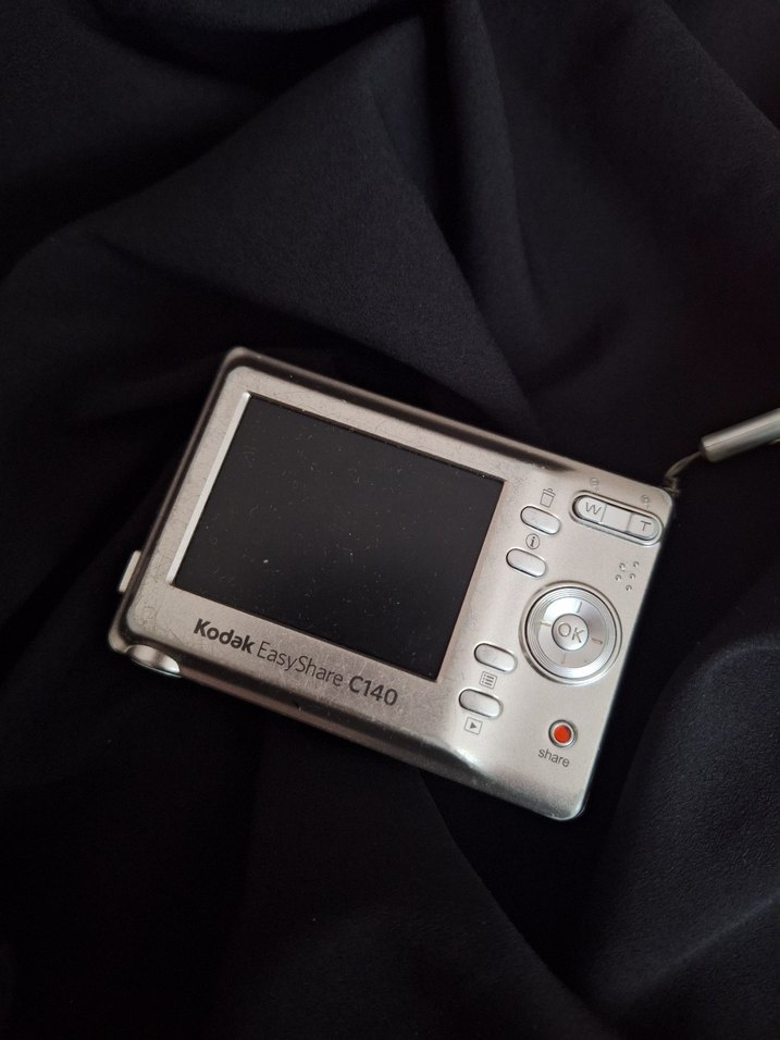 Kodak EasyShare C140 Dijital VİNTAGE Fotoğraf makinesi - Görsel 2
