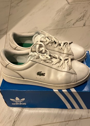 Lacoste Beyaz Bağcıklı erkek spor ayakkabı