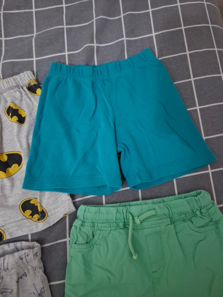 Erkek Çocuk Pamuklu Rahat Kesim Şortlar - Görsel 3