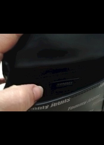 Tommy Jeans Siyah Deri Kadın Çanta - Görsel 3