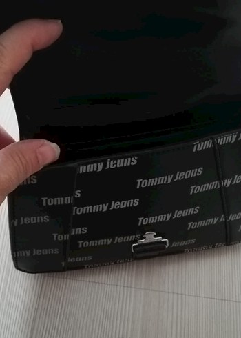Tommy Jeans Siyah Deri Kadın Çanta - Görsel 9