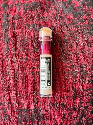 Maybelline Maybelline instant anti-age eraser 01 ivory
