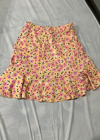 Çiçekli Fırfırlı Etek - Görsel 2