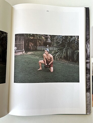 Beden Renk BTS V Type 1 Photobook