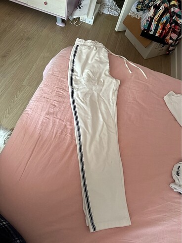 LC Waikiki Beyaz kumaş pantolon
