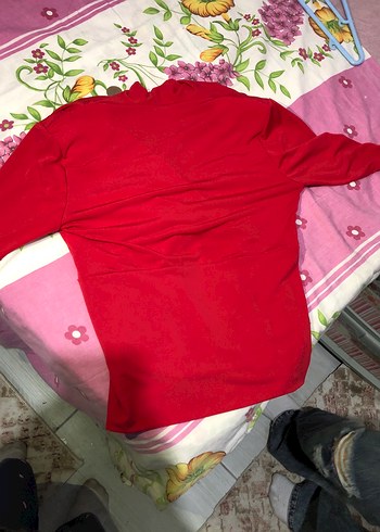 Adidas Kırmızı Drapeli , V Yakalı