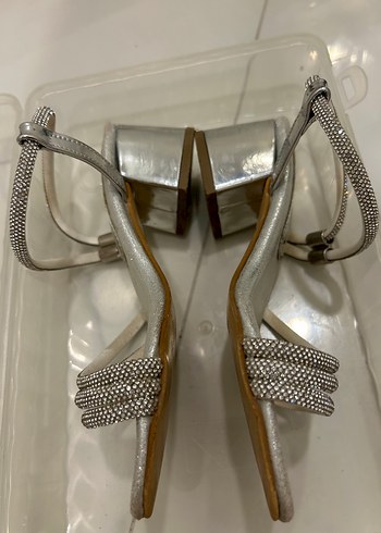 H&M Kız çocuk taşlı ayakkabı