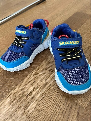 22 Beden Skechers Game Kicks