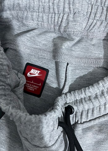 Nike Gri Tech Fleece Jogger Eşofman Altı - Görsel 2