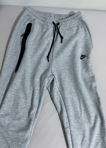 Nike l