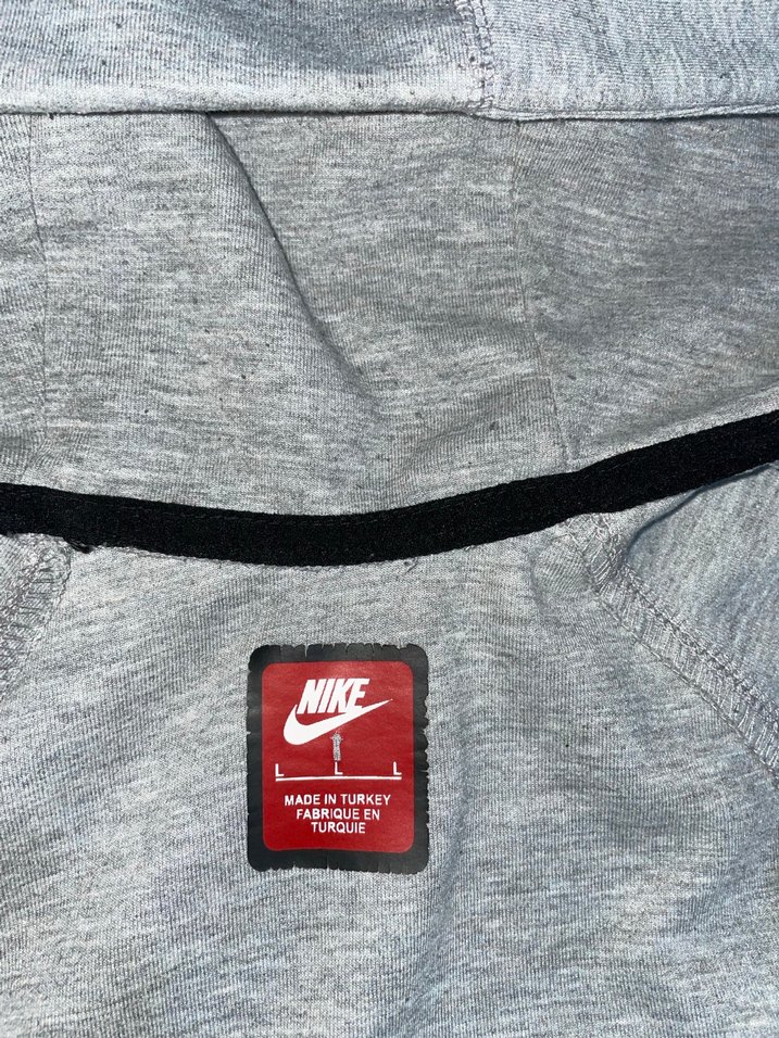 Nike Tech Fleece - Görsel 3