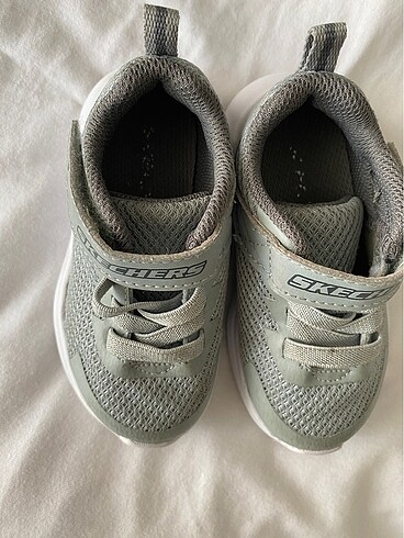 22 Beden Skechers bebek spor ayakkabı