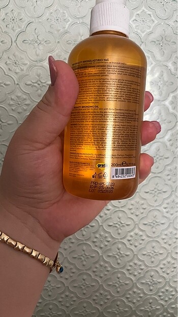  Beden Bronzlaştırıcı vücut yağı