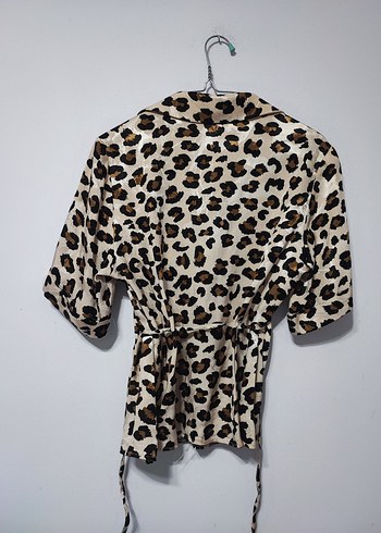 Chıma Düğmeli Leopar Desenli Kadın Gömlek - Görsel 4