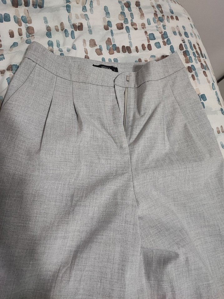 Gri Kadın Keten Pilili Kumaş Pantolon - Görsel 3