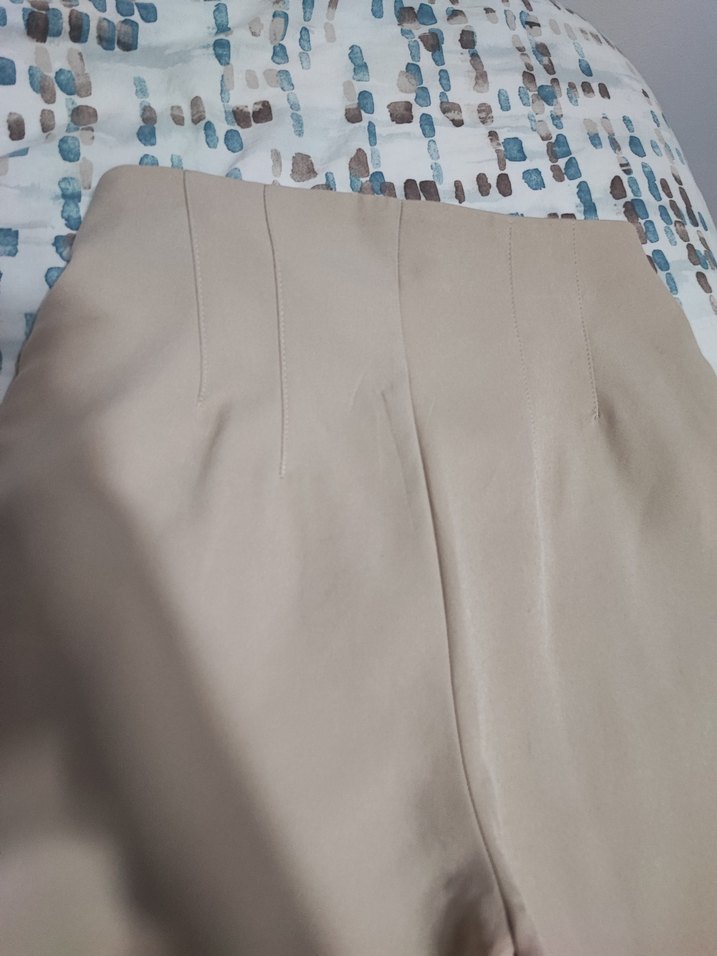 Kadın Bej Kemerli Kumaş Pantolon - Görsel 5