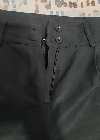 Kadın Siyah Salaş Midi Kumaş Pantolon - Görsel 3