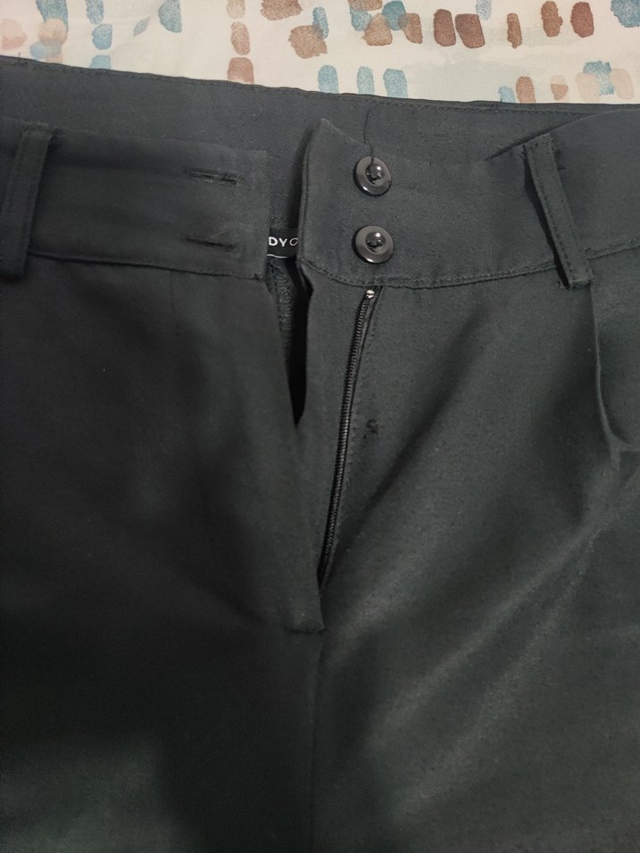 Kadın Siyah Salaş Midi Kumaş Pantolon - Görsel 3