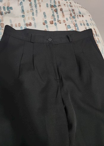 Siyah Kadın Kumaş Pantolon, Kemerli, Rahat Kesim - Görsel 2