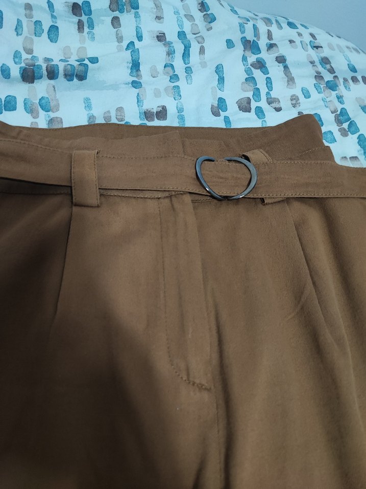 Kahverengi Kemerli Rahat Kesim Kadın Pantolon - Görsel 2