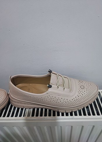 Bej Dolgu Topuklu Minimalist Günlük Ayakkabı - Görsel 2