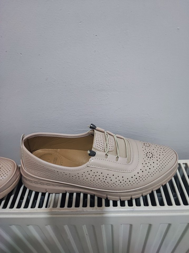 Bej Dolgu Topuklu Minimalist Günlük Ayakkabı - Görsel 2