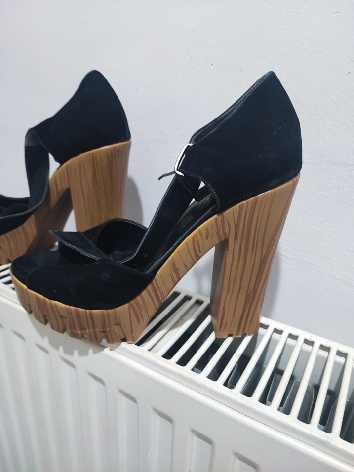 Siyah Platform Topuklu Kadın Ayakkabı - Görsel 3